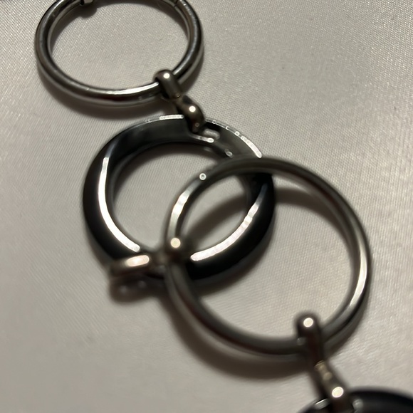 Gunmetal & Silver Metallic Circle Chain Belt L/XL 47” long 1 1/4” across circle - Picture 8 of 8